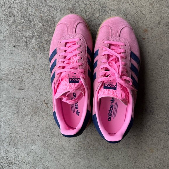 Adidas Gazelle Bubblegum pink Women's Sneakers - Picture 2 of 4